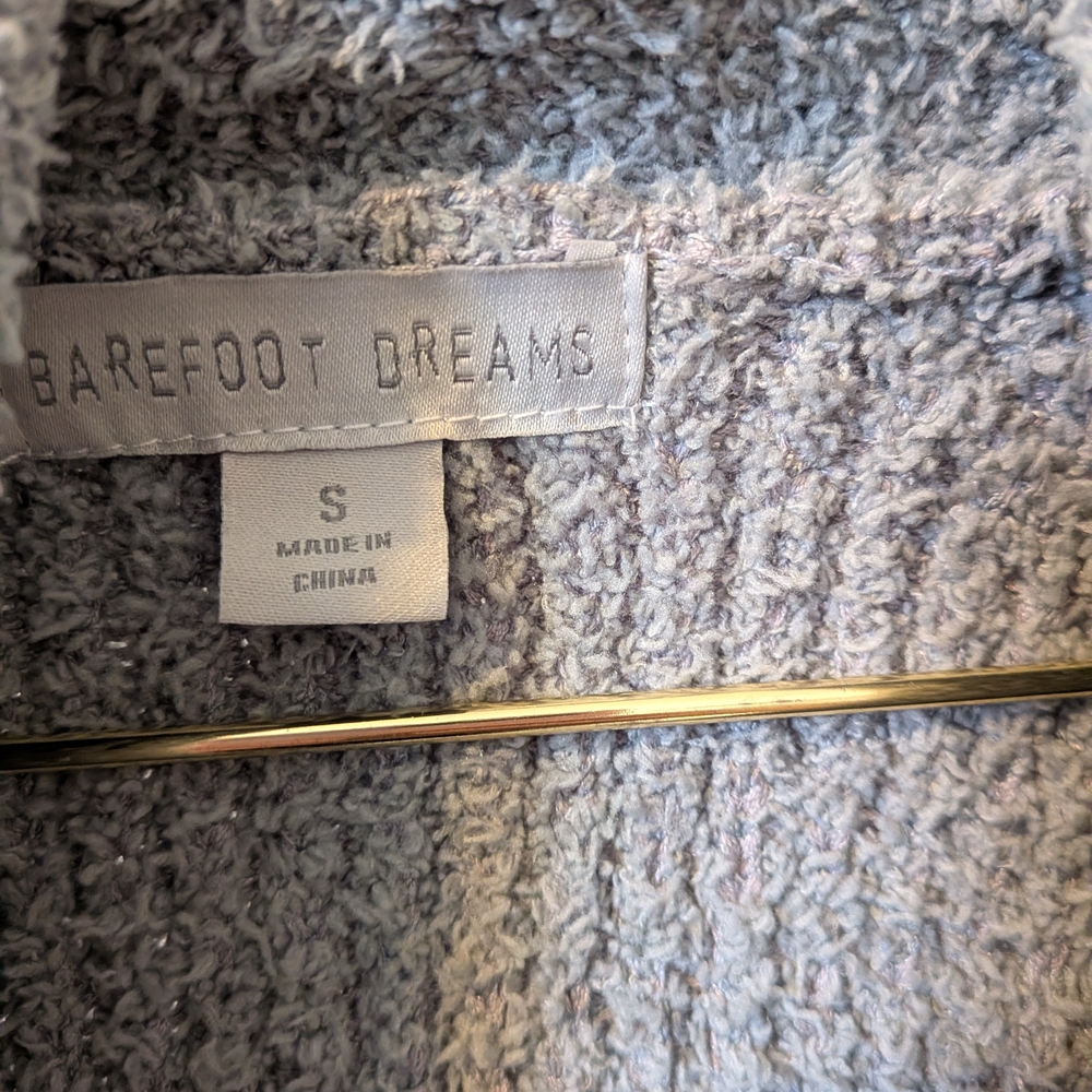 Barefoot Dreams Soft Gray Cardigan - Picture 7 of 7